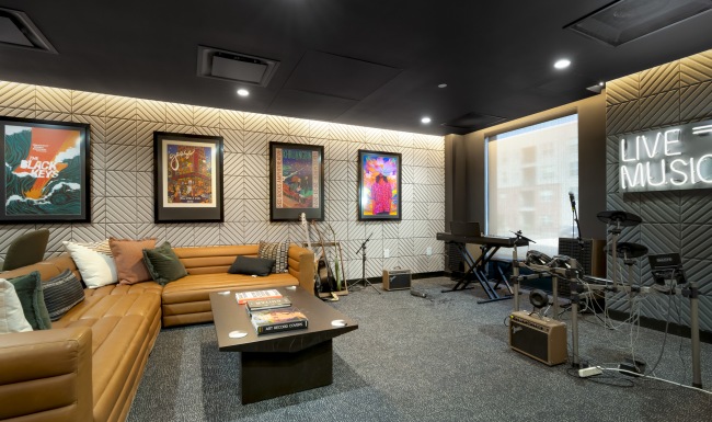 Music room at Skyline at Highlands 